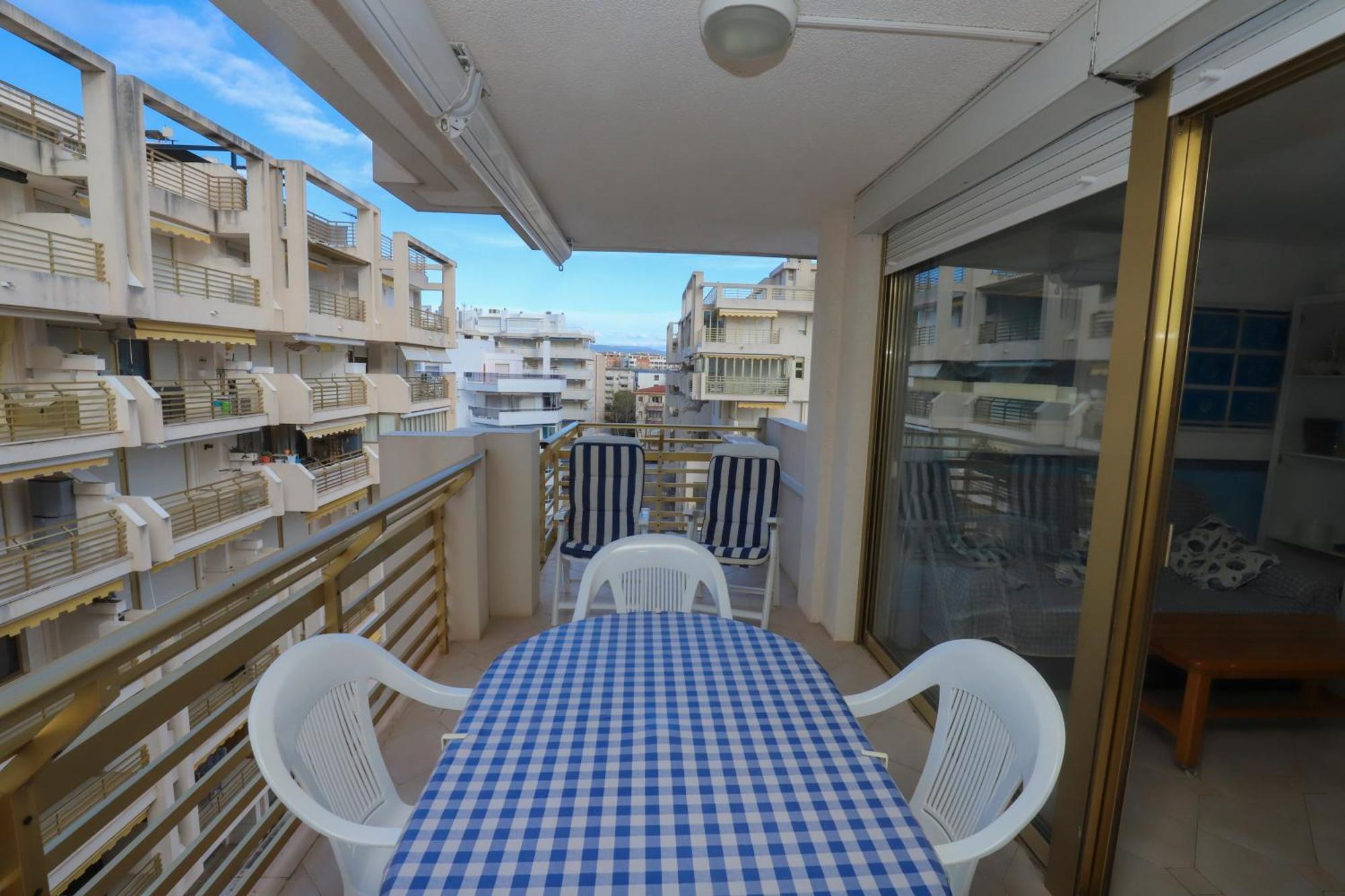 Appartement Diferentflats Novelty à Salou Extérieur photo